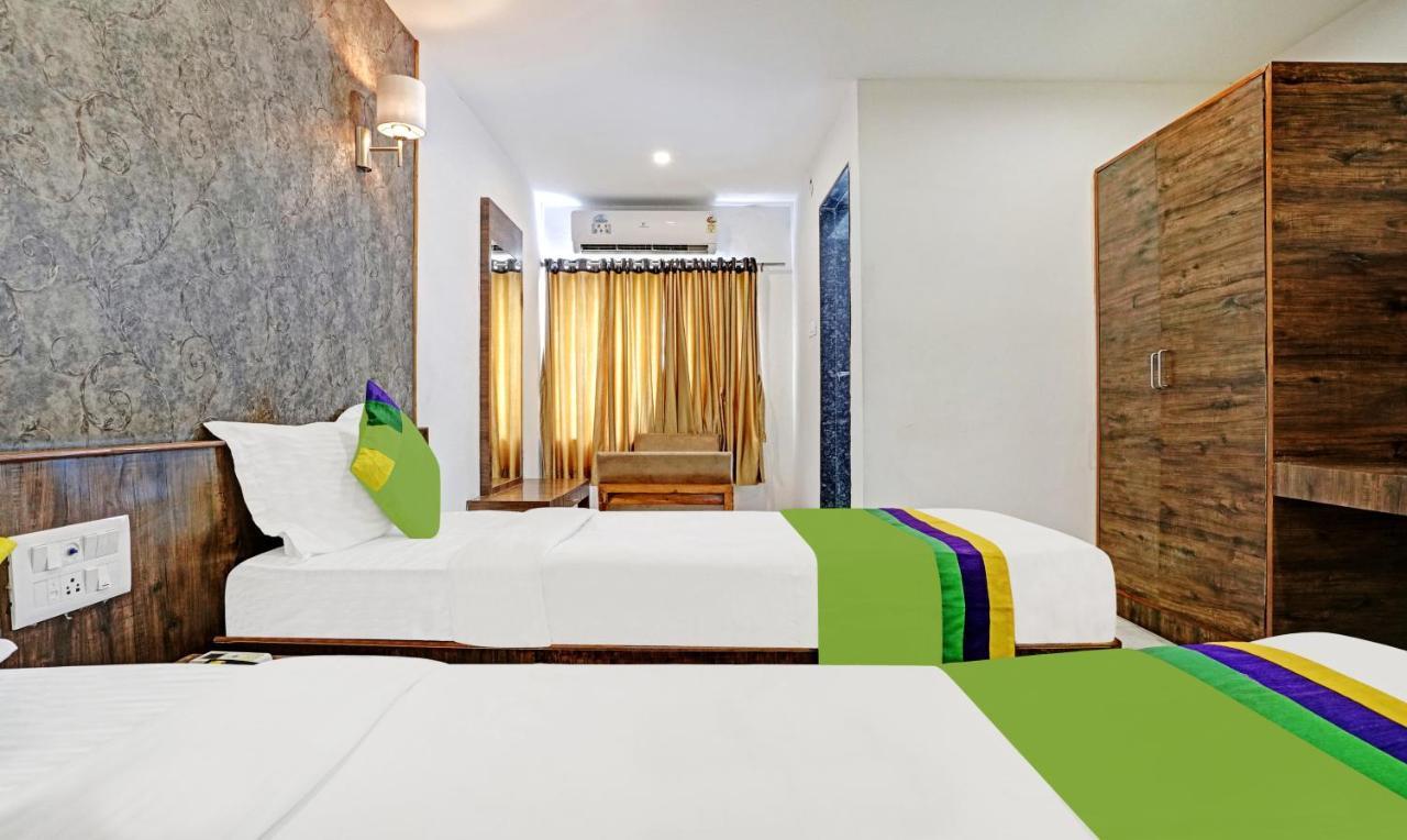 אאורנגבד Treebo Varsha Palace מראה חיצוני תמונה