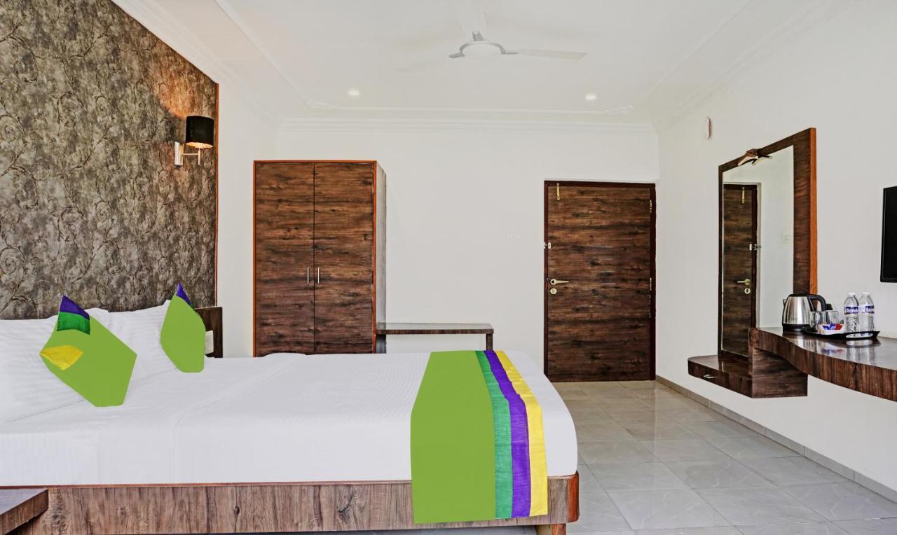 אאורנגבד Treebo Varsha Palace מראה חיצוני תמונה